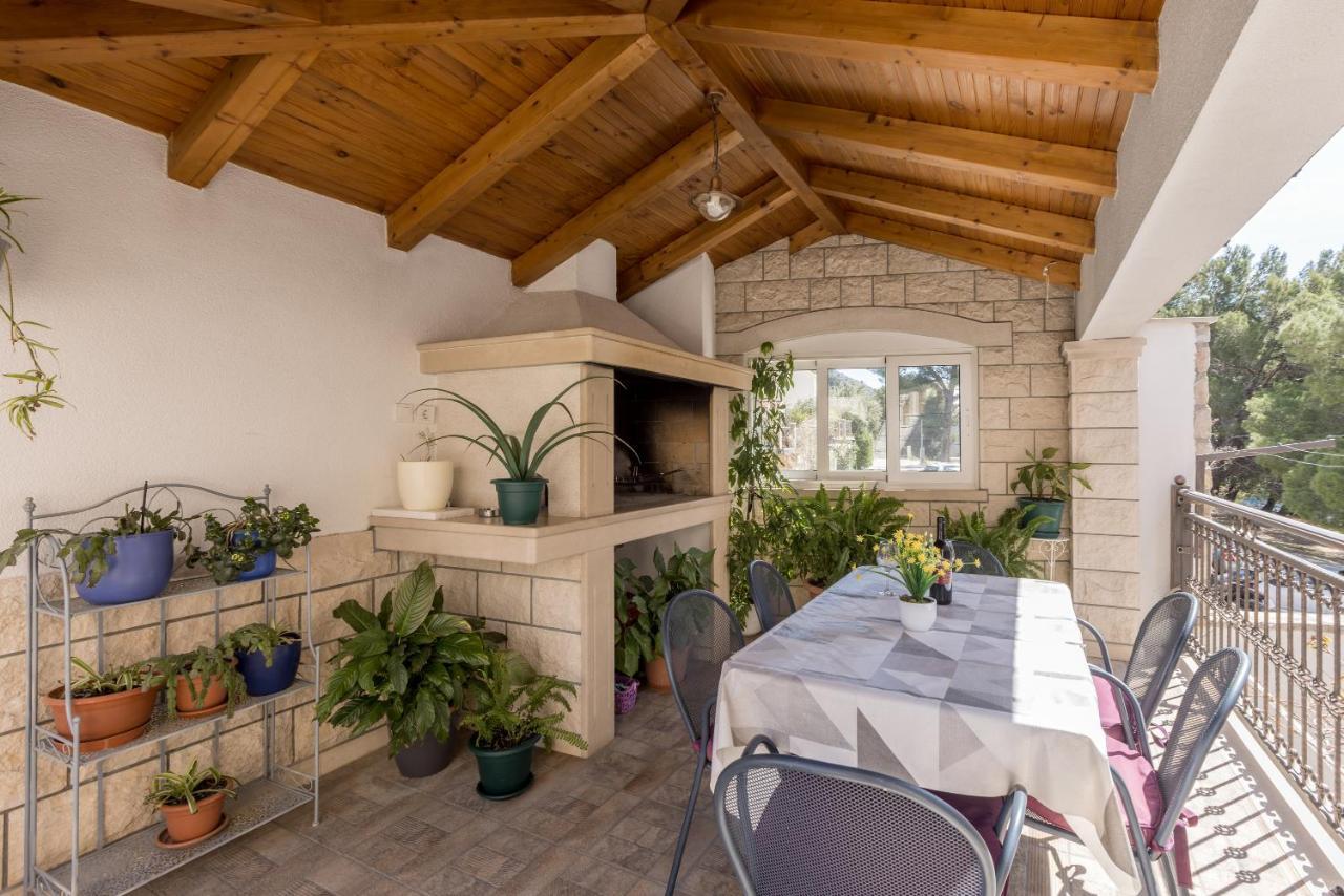 Apartments Petra Bol Zewnętrze zdjęcie