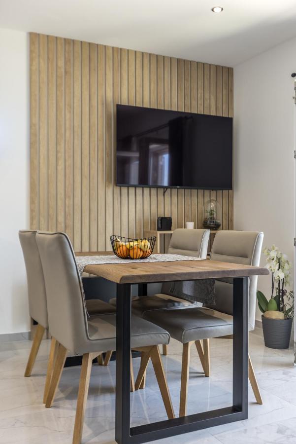 Apartments Petra Bol Zewnętrze zdjęcie